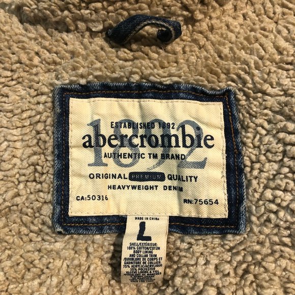 Abercrombie Women's Faux Fur Jeans Jacket - Picture 15 of 16